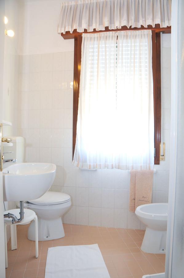 Hotel Giacomazzo Caorle Exterior photo