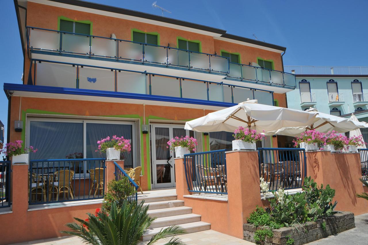 Hotel Giacomazzo Caorle Exterior photo