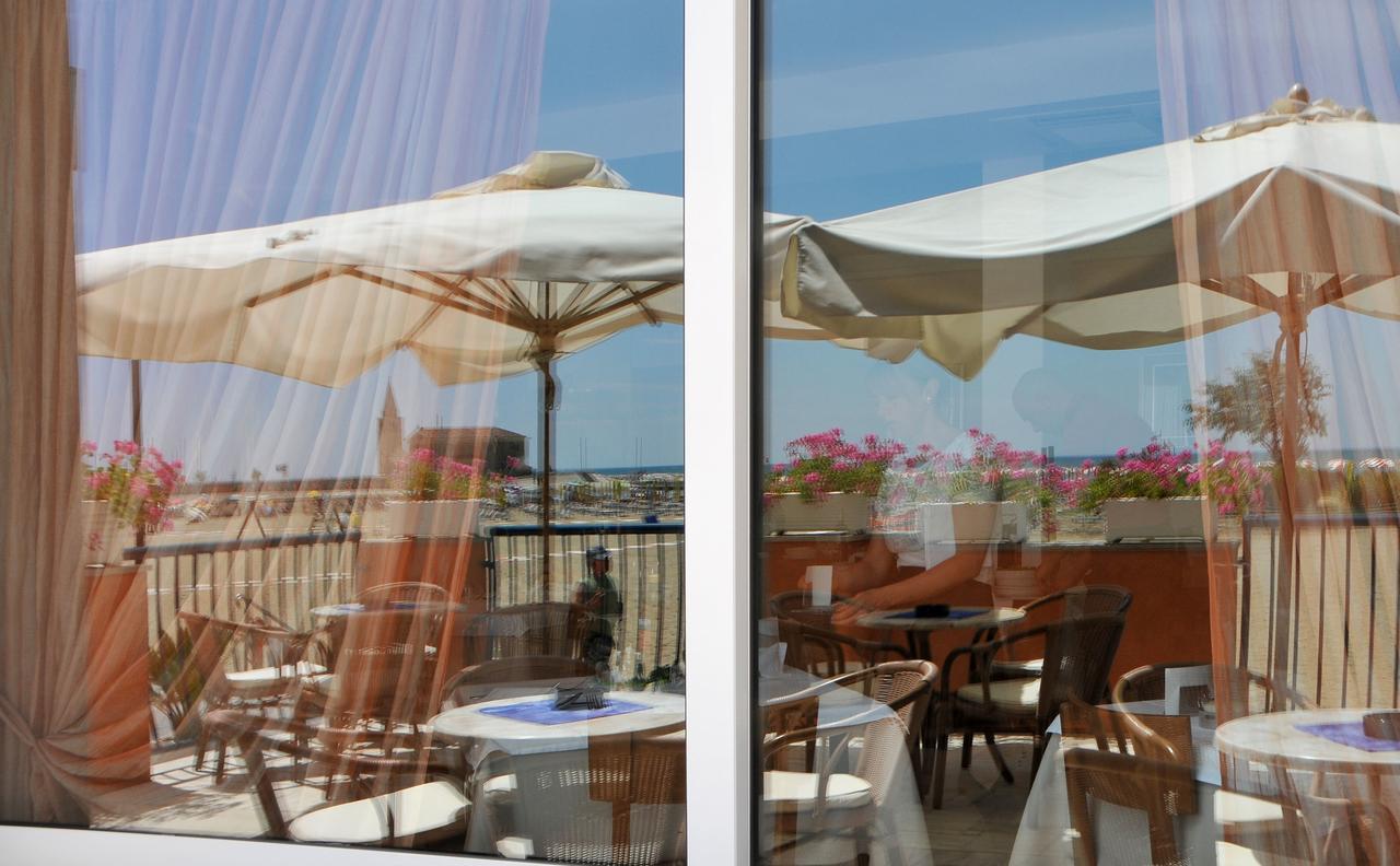 Hotel Giacomazzo Caorle Exterior photo