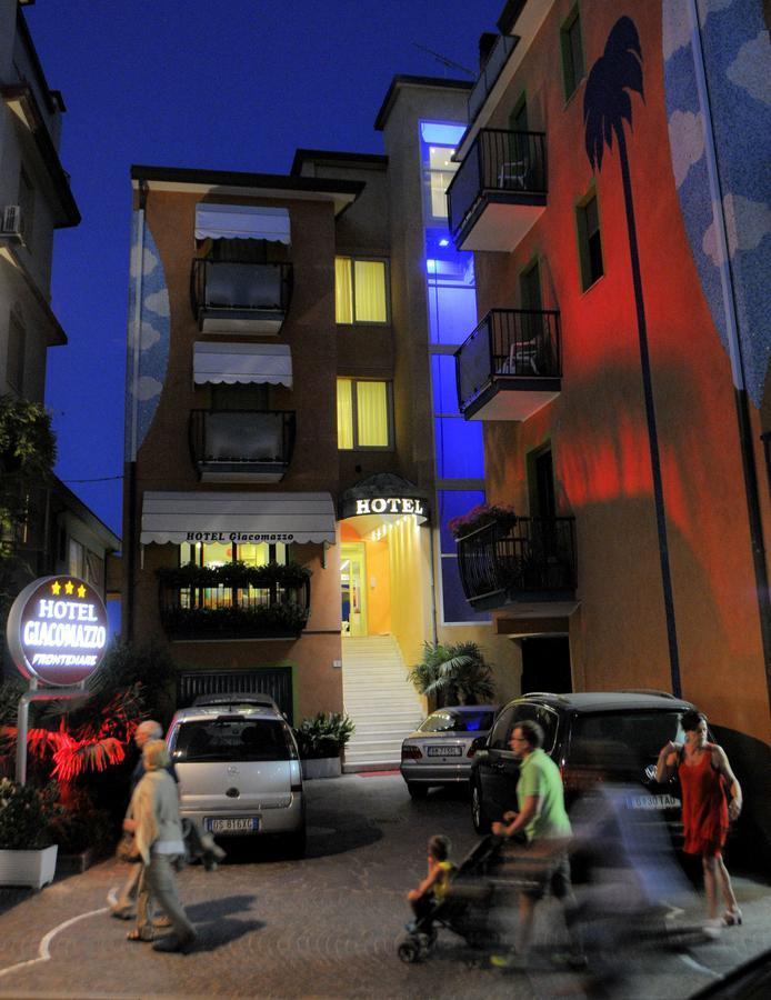 Hotel Giacomazzo Caorle Exterior photo